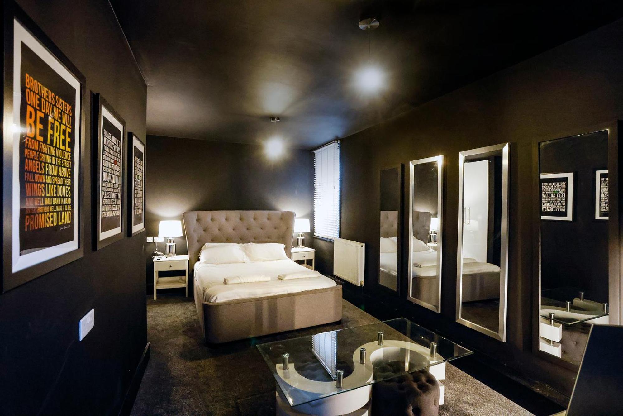 The Sea Lounge Accomodation บรอดสแตร์ส ภายนอก รูปภาพ
